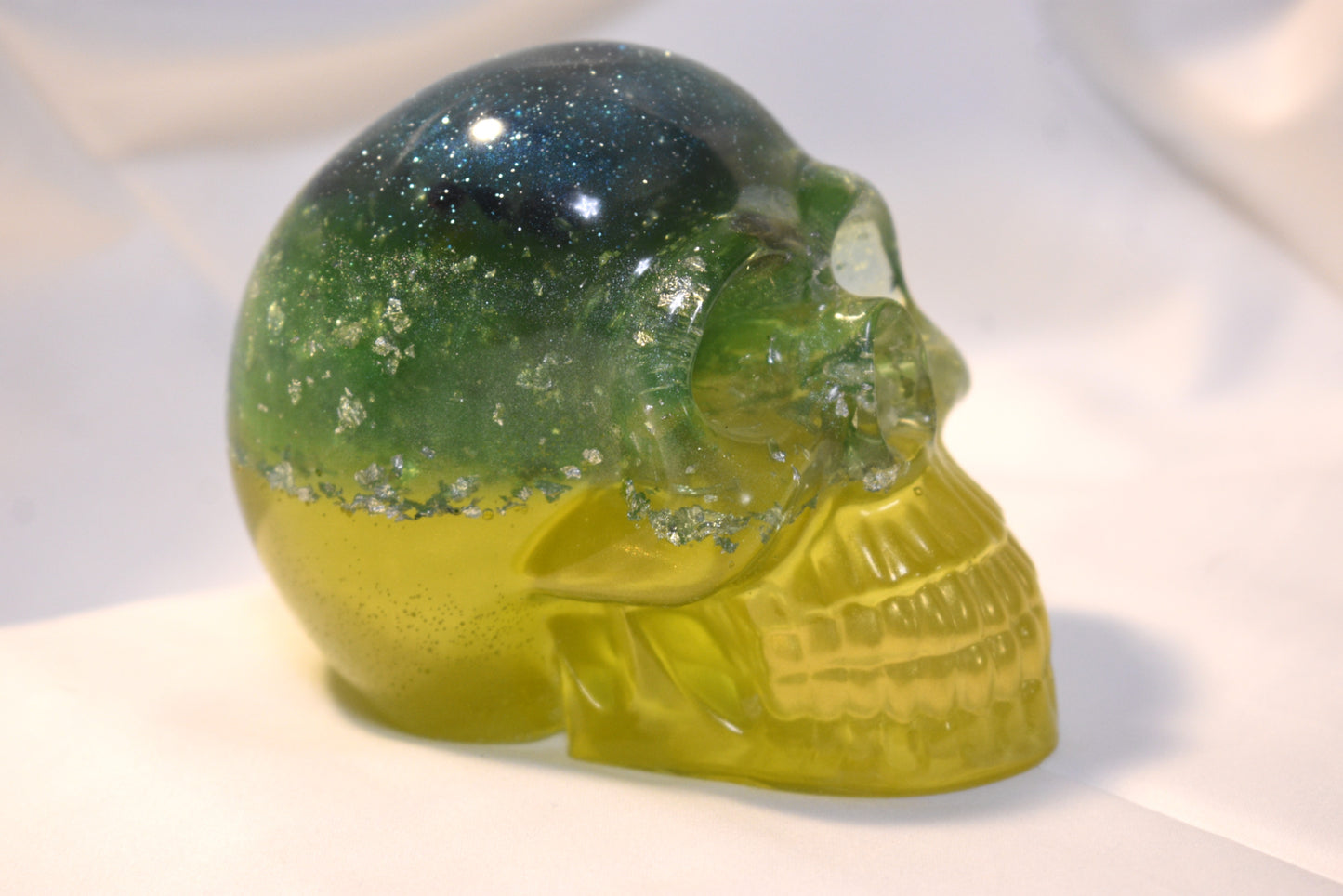 Resin Skull Figure