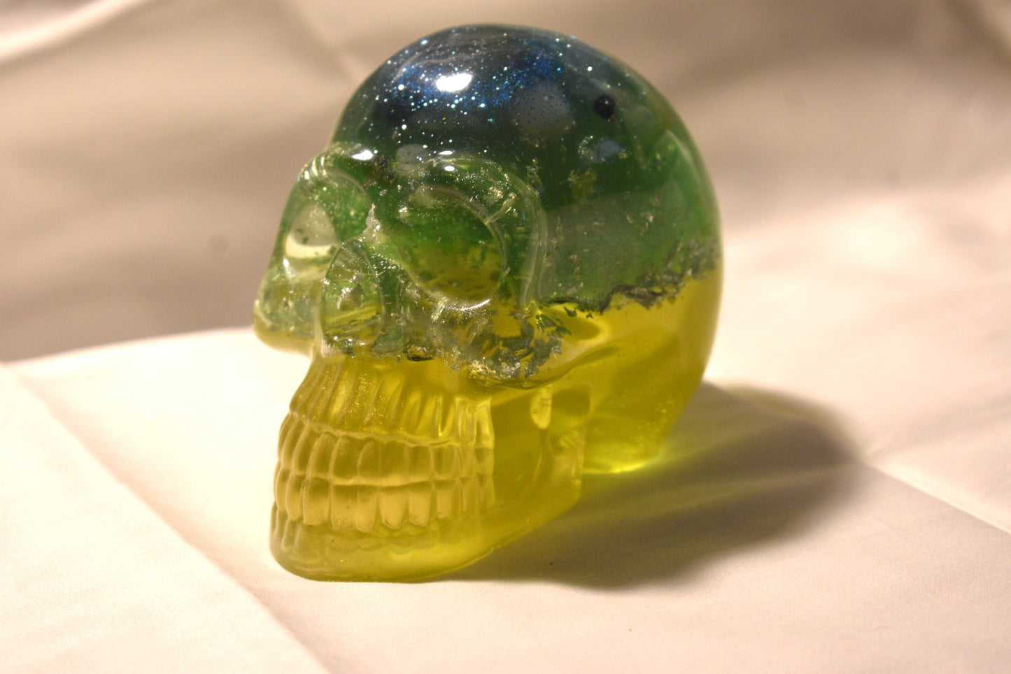Resin Skull Figure