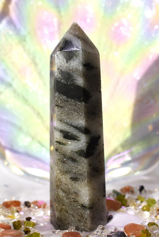 Green Tourmaline in Quartz Point