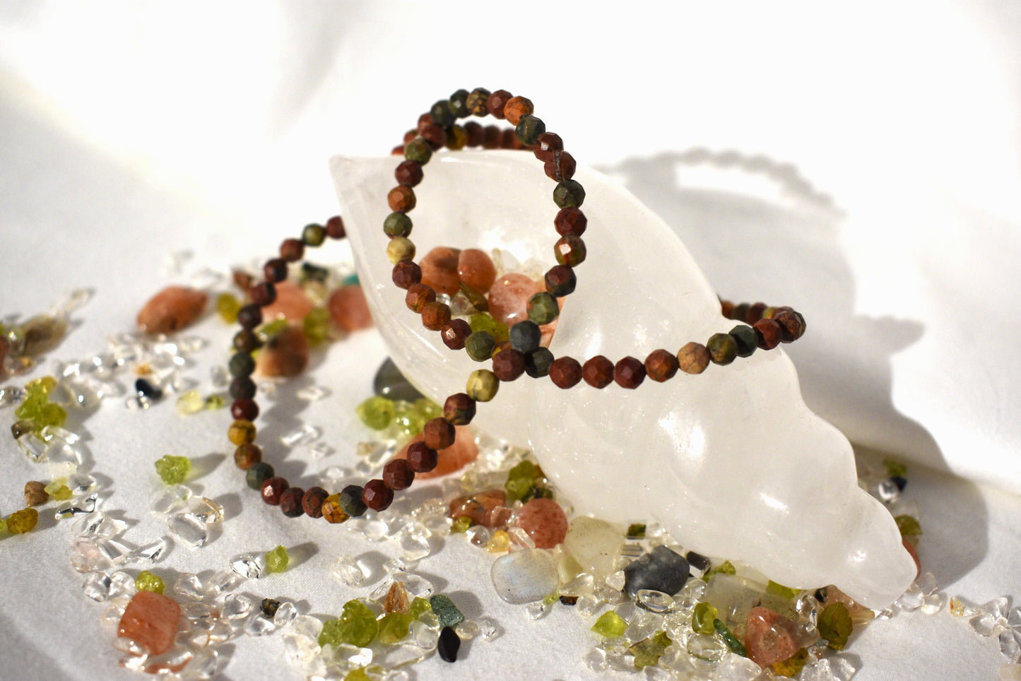 Mookite jasper bracelet