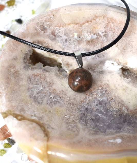 Rhodonite bead necklace