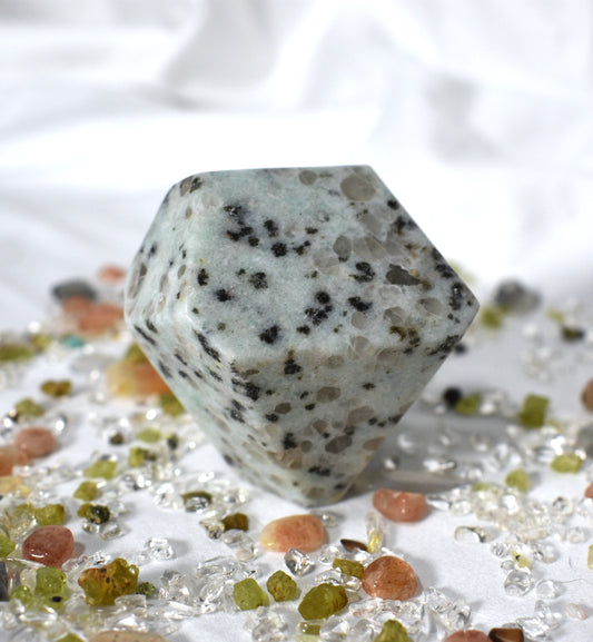Kiwi Jasper Freeform