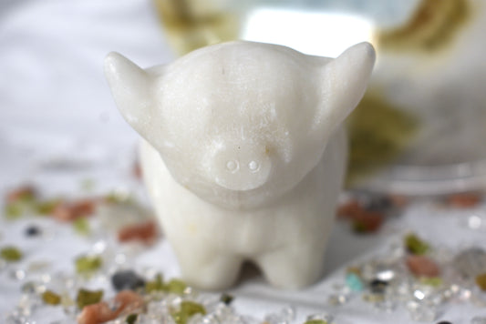 White Jade Highland Cow Carving